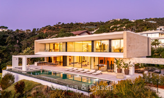 Spectaculaire villa de luxe contemporaine à vendre avec vue sur la mer à El Madroñal, Marbella - Benahavís 796294 