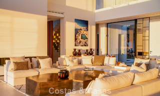 Spectaculaire villa de luxe contemporaine à vendre avec vue sur la mer à El Madroñal, Marbella - Benahavís 796297 