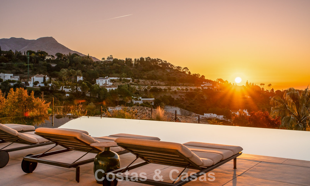 Spectaculaire villa de luxe contemporaine à vendre avec vue sur la mer à El Madroñal, Marbella - Benahavís 796301