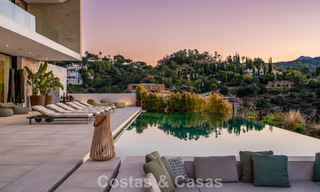 Spectaculaire villa de luxe contemporaine à vendre avec vue sur la mer à El Madroñal, Marbella - Benahavís 796306 