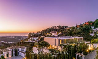 Spectaculaire villa de luxe contemporaine à vendre avec vue sur la mer à El Madroñal, Marbella - Benahavís 796307 