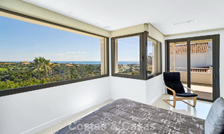 Villa traditionnelle rénovée avec vue sur la mer et les montagnes à vendre à Nueva Andalucía, Marbella 796092 