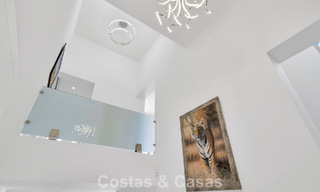 Villa traditionnelle rénovée avec vue sur la mer et les montagnes à vendre à Nueva Andalucía, Marbella 796119 