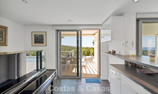 Villa traditionnelle rénovée avec vue sur la mer et les montagnes à vendre à Nueva Andalucía, Marbella 796129 