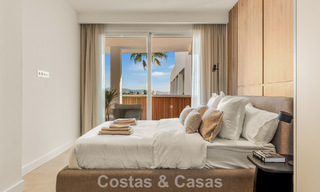 Appartement modernement rénové avec grande terrasse à vendre avec vue panoramique à Nueva Andalucía, Marbella 796051 