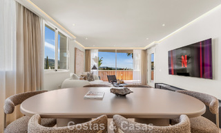 Appartement modernement rénové avec grande terrasse à vendre avec vue panoramique à Nueva Andalucía, Marbella 796064 