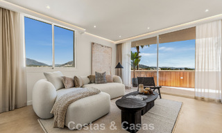 Appartement modernement rénové avec grande terrasse à vendre avec vue panoramique à Nueva Andalucía, Marbella 796065 