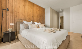 Appartement modernement rénové avec grande terrasse à vendre avec vue panoramique à Nueva Andalucía, Marbella 796068 
