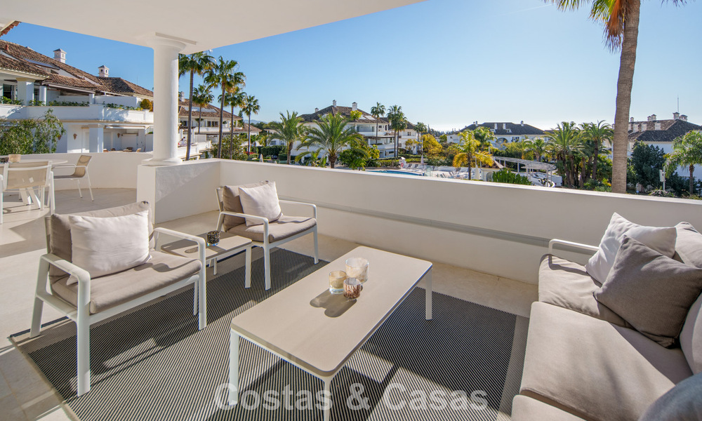 Penthouse duplex exclusif avec intérieur moderne et lumineux à vendre dans un complexe sécurisé sur la Golden Mile, Marbella 796390
