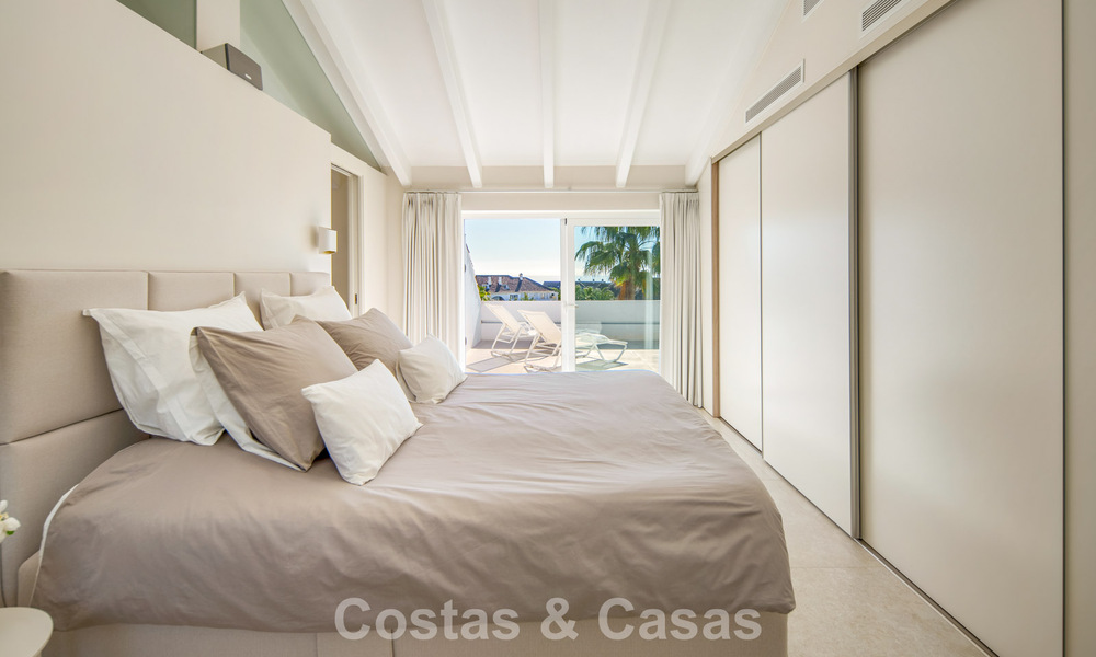 Penthouse duplex exclusif avec intérieur moderne et lumineux à vendre dans un complexe sécurisé sur la Golden Mile, Marbella 796411