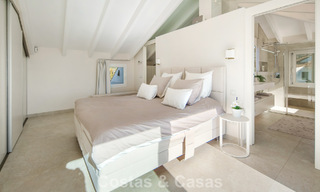 Penthouse duplex exclusif avec intérieur moderne et lumineux à vendre dans un complexe sécurisé sur la Golden Mile, Marbella 796412 