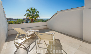Penthouse duplex exclusif avec intérieur moderne et lumineux à vendre dans un complexe sécurisé sur la Golden Mile, Marbella 796414 