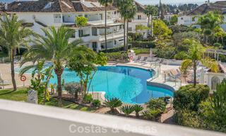 Penthouse duplex exclusif avec intérieur moderne et lumineux à vendre dans un complexe sécurisé sur la Golden Mile, Marbella 796416 