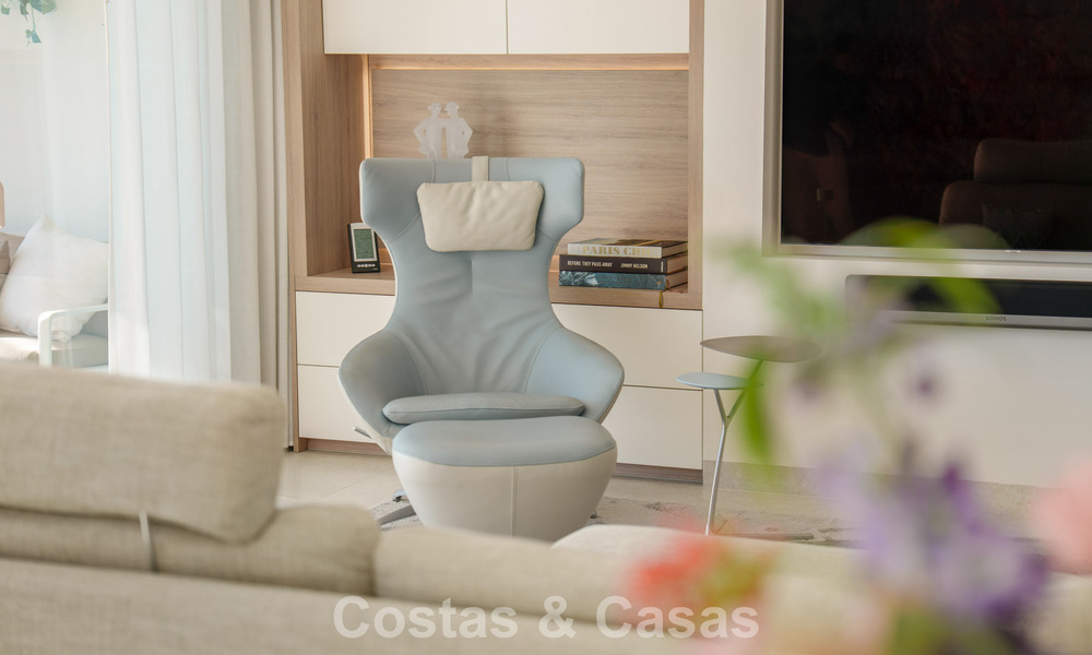 Penthouse duplex exclusif avec intérieur moderne et lumineux à vendre dans un complexe sécurisé sur la Golden Mile, Marbella 796417