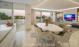 Penthouse duplex exclusif avec intérieur moderne et lumineux à vendre dans un complexe sécurisé sur la Golden Mile, Marbella 796424 