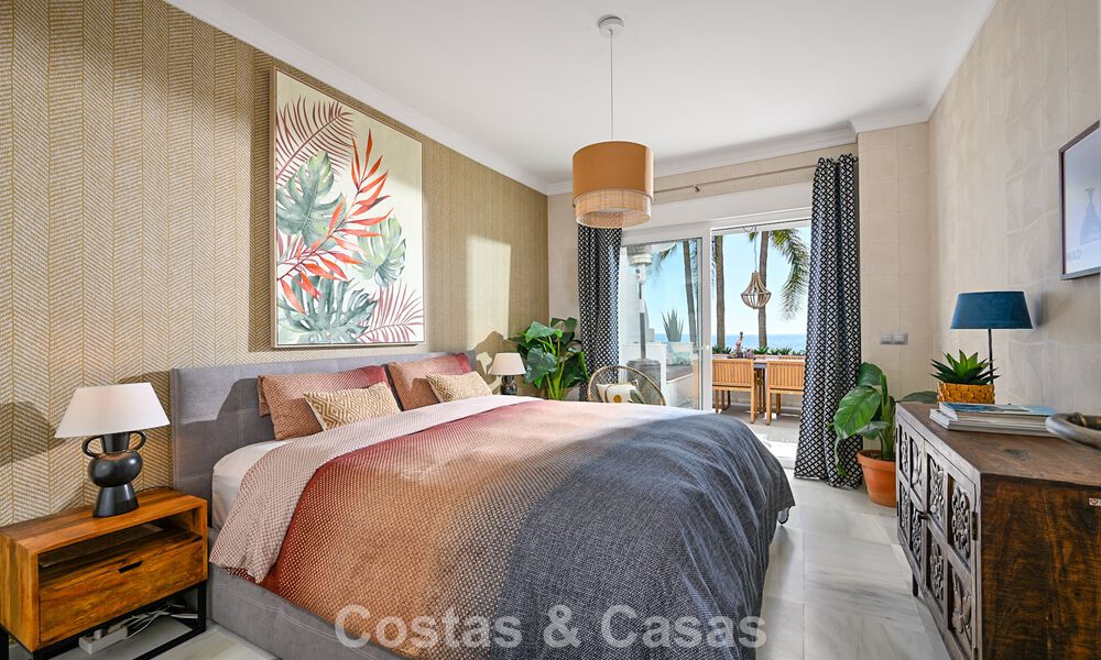 Appartement exclusif en première ligne de plage avec vue panoramique sur la mer à vendre dans le centre d’Estepona 795973
