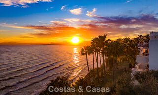 Appartement exclusif en première ligne de plage avec vue panoramique sur la mer à vendre dans le centre d’Estepona 795993 
