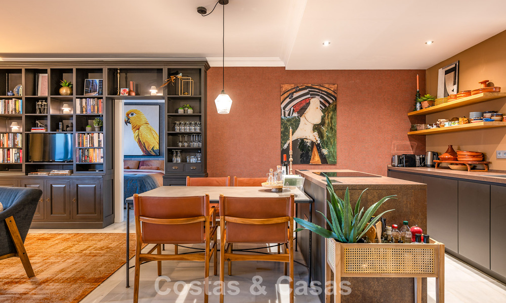 Appartement exclusif en première ligne de plage avec vue panoramique sur la mer à vendre dans le centre d’Estepona 795997