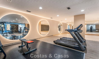 Penthouse avec vue sur la mer depuis une vaste terrasse sur le toit à vendre sur la New Golden Mile, entre Marbella et Estepona 796608 