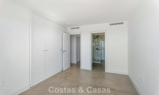 Penthouse avec vue sur la mer depuis une vaste terrasse sur le toit à vendre sur la New Golden Mile, entre Marbella et Estepona 796615 