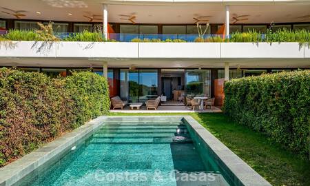 Appartement de plain-pied de haute qualité avec jardin privé et piscine à vendre à Fuengirola, Costa del Sol 796592