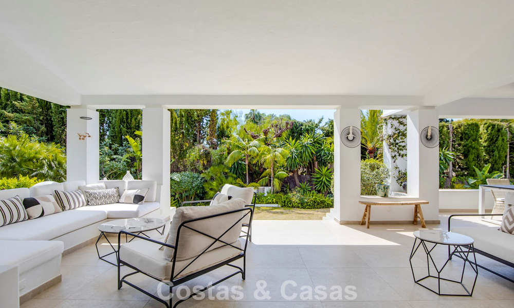 Élégante villa de luxe avec une intimité absolue à vendre sur le Golden Mile de Marbella 796646