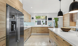 Élégante villa de luxe avec une intimité absolue à vendre sur le Golden Mile de Marbella 796657 