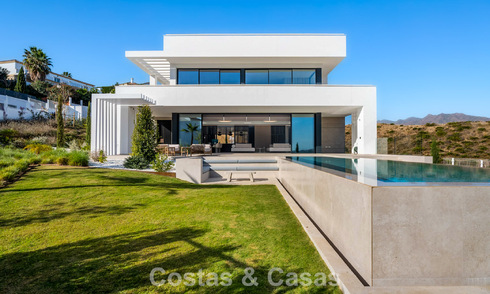 Villa moderne, neuve et ultra-moderne à vendre près d’un complexe de golf à Mijas, Costa del Sol 796675
