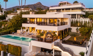 Villa de luxe haut de gamme en première ligne de golf à vendre dans la Vallée du Golf de Nueva Andalucía, Marbella 796704 