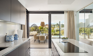 Villa de luxe haut de gamme en première ligne de golf à vendre dans la Vallée du Golf de Nueva Andalucía, Marbella 796718 