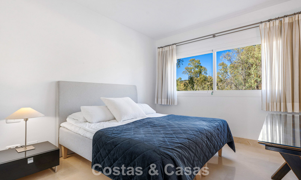 Penthouse duplex de luxe à vendre dans une résidence sécurisée dans la vallée du golf de Nueva Andalucía, Marbella 796729