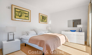 Penthouse duplex de luxe à vendre dans une résidence sécurisée dans la vallée du golf de Nueva Andalucía, Marbella 796734 