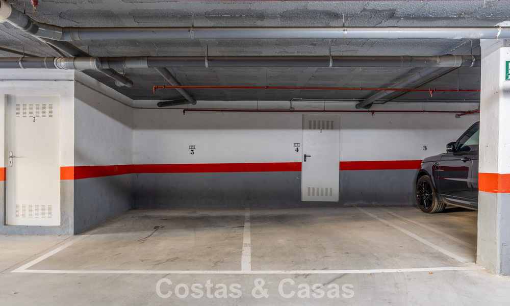 Penthouse duplex de luxe à vendre dans une résidence sécurisée dans la vallée du golf de Nueva Andalucía, Marbella 796757