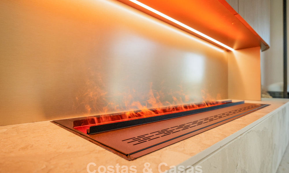 Villa de luxe exclusive et moderne à vendre à deux pas de la plage dans l’Est de Marbella 796876