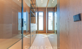 Villa de luxe exclusive et moderne à vendre à deux pas de la plage dans l’Est de Marbella 796901 