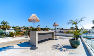 Villa de luxe exclusive et moderne à vendre à deux pas de la plage dans l’Est de Marbella 796906 