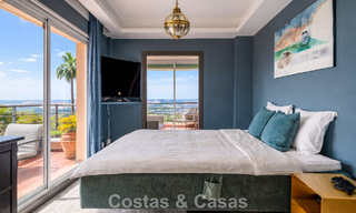 Spacieux appartement avec vue panoramique sur le golf et la mer à vendre à Nueva Andalucía, Marbella 796916 