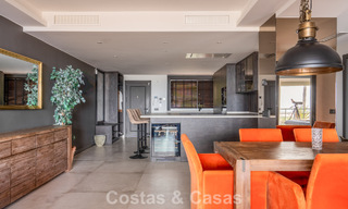 Spacieux appartement avec vue panoramique sur le golf et la mer à vendre à Nueva Andalucía, Marbella 796924 