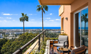 Spacieux appartement avec vue panoramique sur le golf et la mer à vendre à Nueva Andalucía, Marbella 796926 