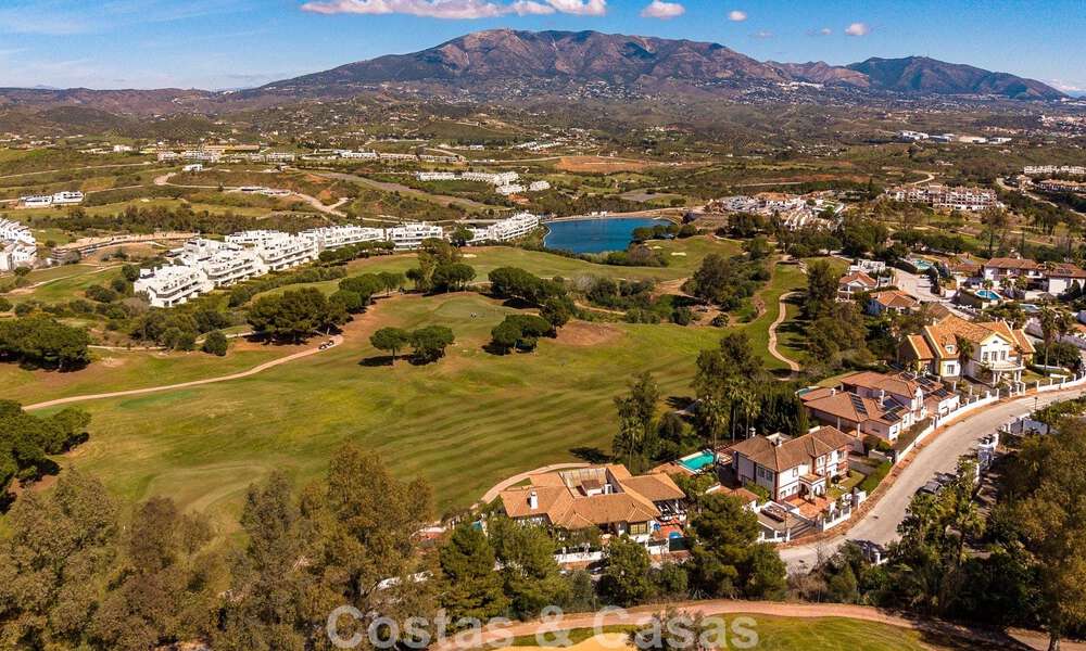 Villa méditerranéenne en première ligne de golf avec vue panoramique à vendre à La Cala Golf Resort, Mijas Costa 796444
