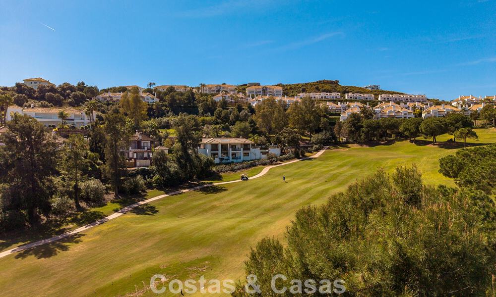 Villa méditerranéenne en première ligne de golf avec vue panoramique à vendre à La Cala Golf Resort, Mijas Costa 796446