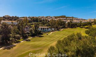 Villa méditerranéenne en première ligne de golf avec vue panoramique à vendre à La Cala Golf Resort, Mijas Costa 796446 