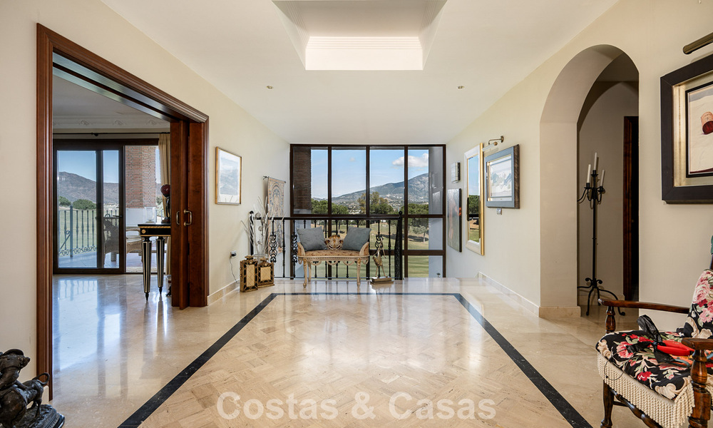 Villa méditerranéenne en première ligne de golf avec vue panoramique à vendre à La Cala Golf Resort, Mijas Costa 796468