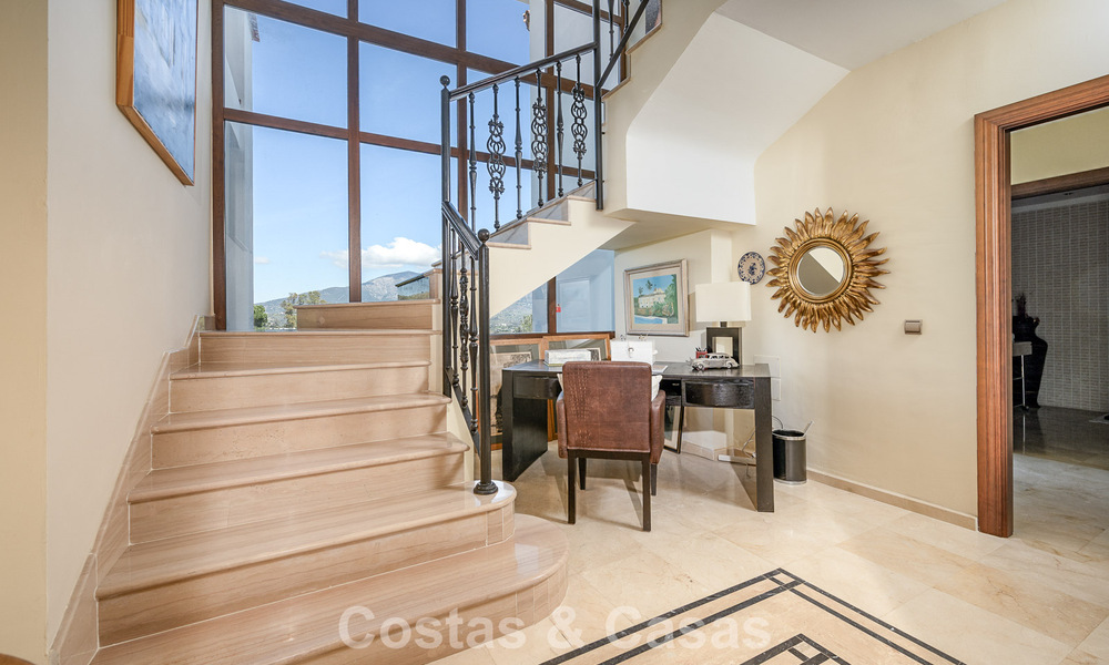 Villa méditerranéenne en première ligne de golf avec vue panoramique à vendre à La Cala Golf Resort, Mijas Costa 796481