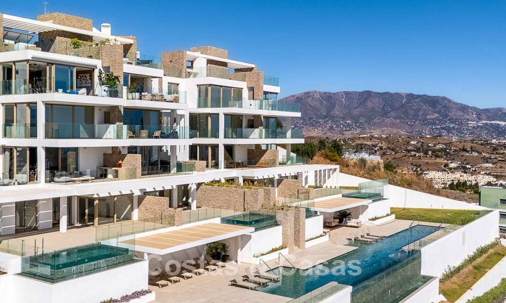 Prêt à emménager! Appartements modernes et luxueux avec vue panoramique sur la mer à vendre à Mijas, Costa del Sol 797090