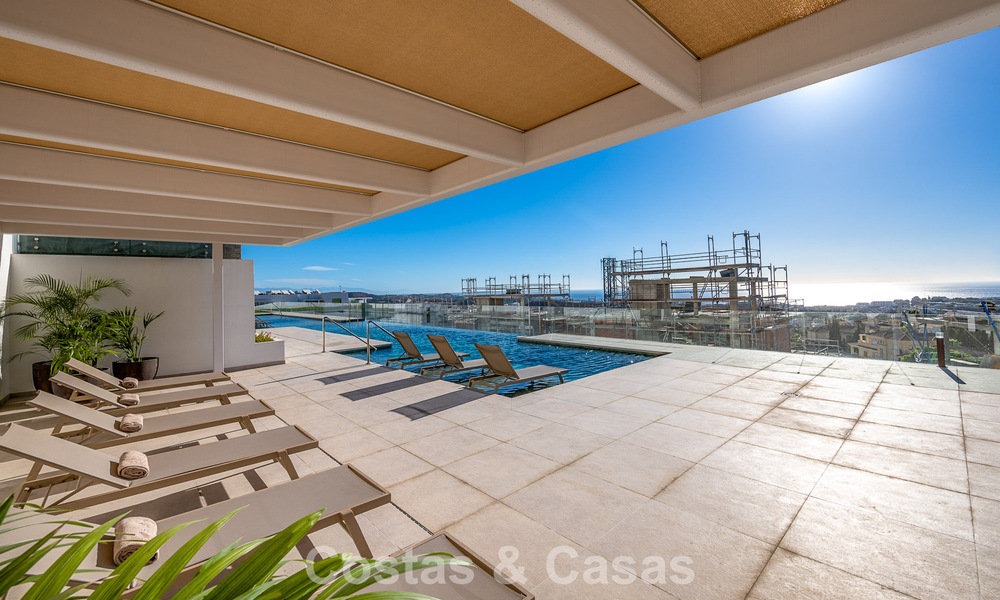 Prêt à emménager! Appartements modernes et luxueux avec vue panoramique sur la mer à vendre à Mijas, Costa del Sol 797095