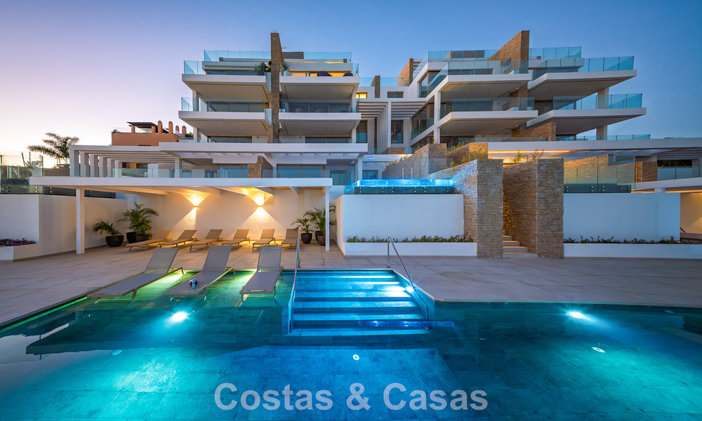 Prêt à emménager! Appartements modernes et luxueux avec vue panoramique sur la mer à vendre à Mijas, Costa del Sol 797104
