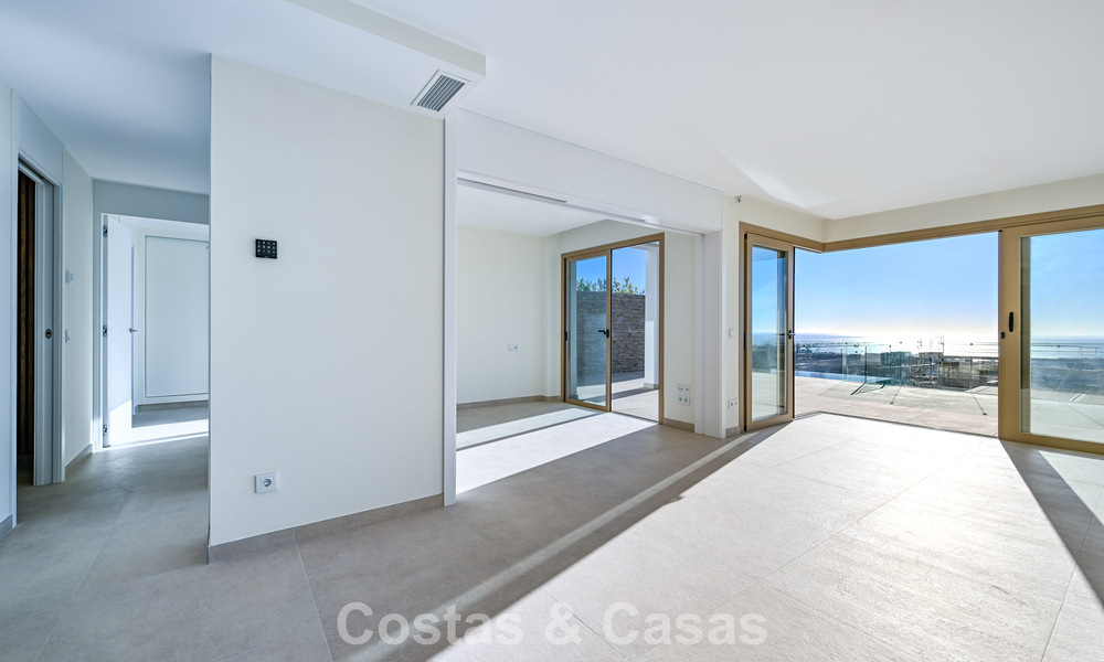Prêt à emménager! Appartements modernes et luxueux avec vue panoramique sur la mer à vendre à Mijas, Costa del Sol 797106