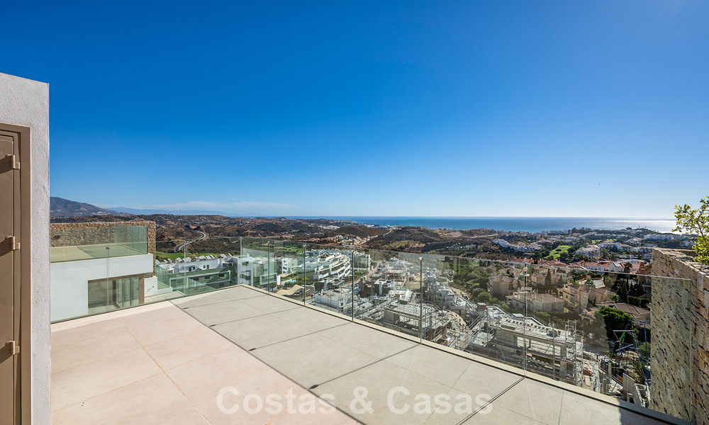 Prêt à emménager! Appartements modernes et luxueux avec vue panoramique sur la mer à vendre à Mijas, Costa del Sol 797116
