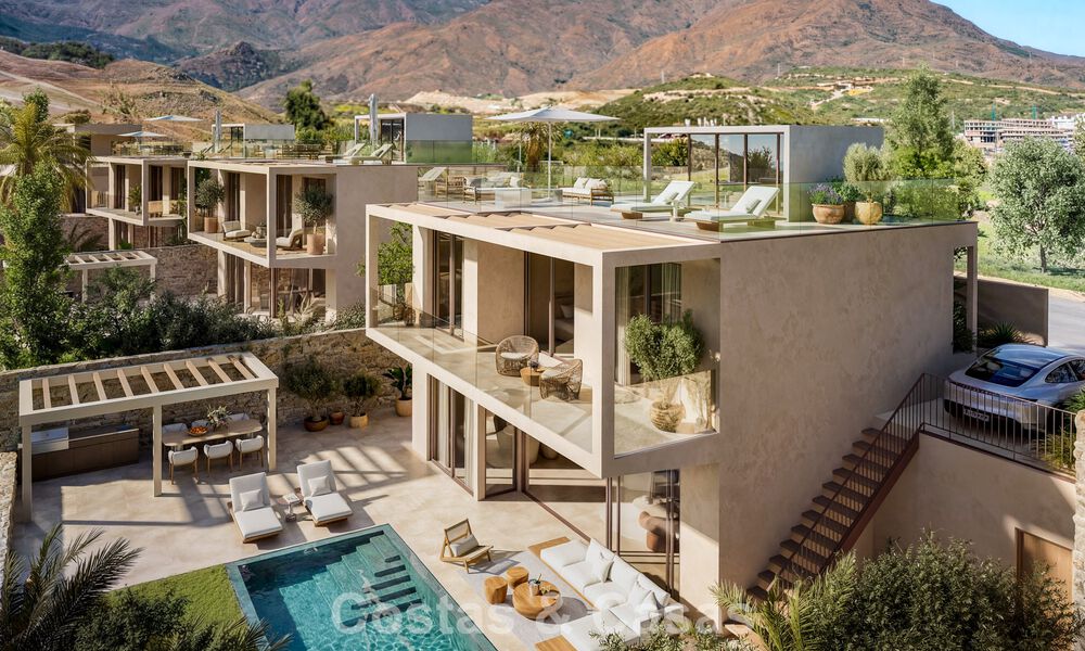 Villas modernes neuves à vendre en première ligne de golf, près du centre d’Estepona 796960